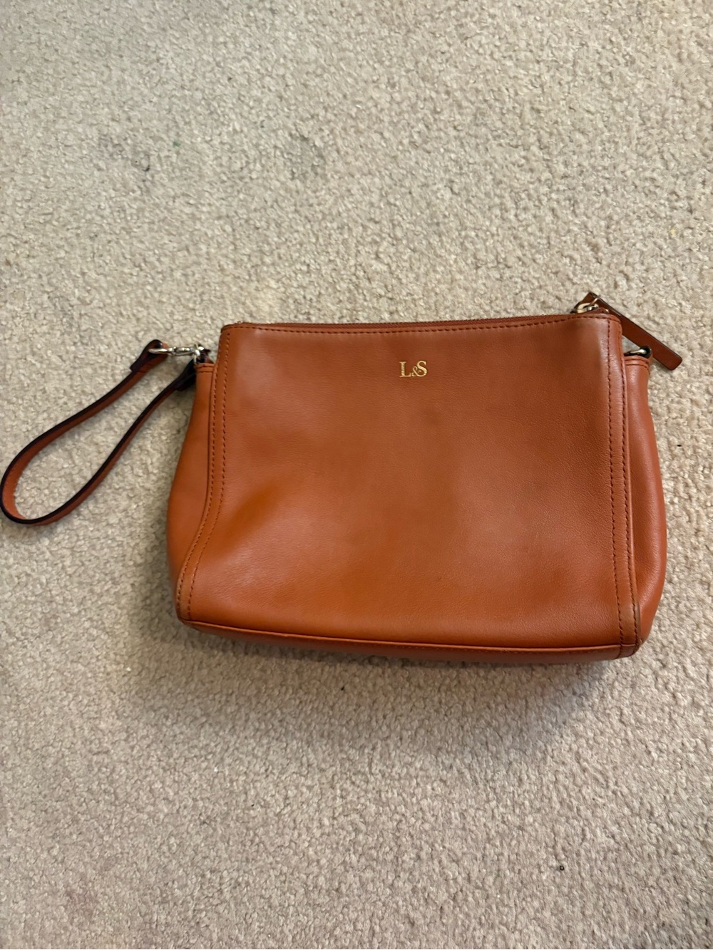 Lo & Sons Tan Leather pearl crossbody bag missing strap